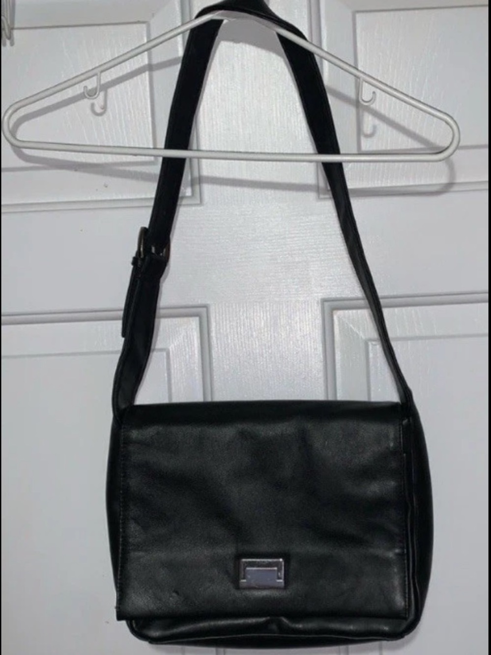 🎄🧑🎄 Black Leather Handbag Shoulder Bag NWOT